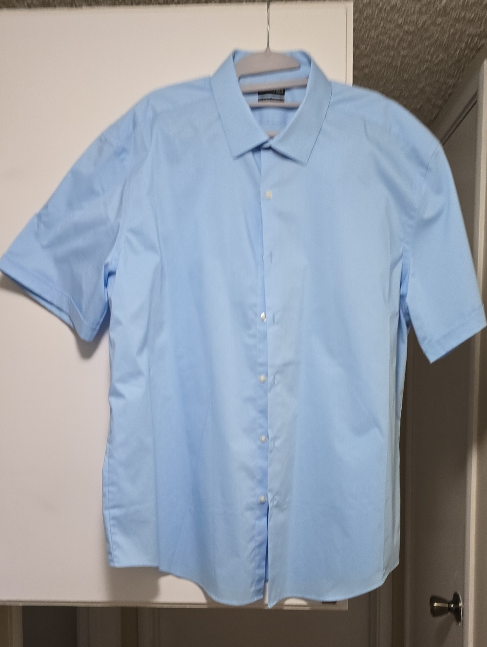 Van Heusen Slim Fit Stretch Short-Sleeve Button-Down Dress Shirt | XXL 18-18.5